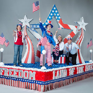 Andersons_Patriotic_Parade_Float