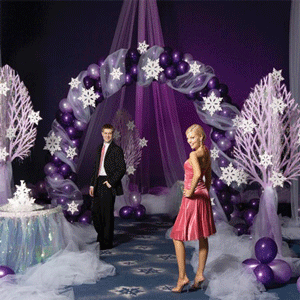 Winter_Formal_Themes_Midwinter_Nights_Dream