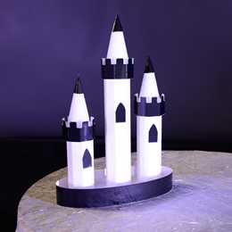 Black-and-white Castle Centerpieces Kit (set of 2)
