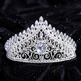 Queen Tiaras & Crowns for Prom & Homecoming