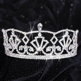 Katelyn Tiara
