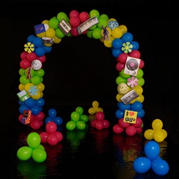 Goin' Retro Balloon Arch and Clusters Kit