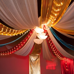 Flight of Fancy Hanging Fabric and Umbrellas Kit