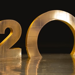 Fancy Golden Year Kit
