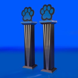 7 ft. 10 in. Tall Gold Call of the Wild Paw Columns Kit (set of 2)
