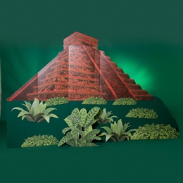 Prehistoric Pyramid With Plants Kit