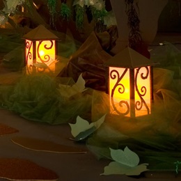 Pathway Lanterns Theme (set of 2)