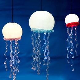 Medium Light-up Jellyfish Kit (set of 4)