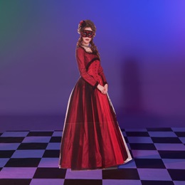 Miss-tery in Scarlet Lady Kit