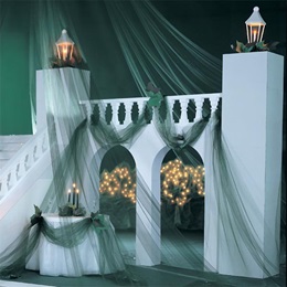 12 ft. x 10 ft. Stately Walls and Lantern Kit