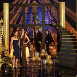 Tres Romantique Staircase and Columns Kit