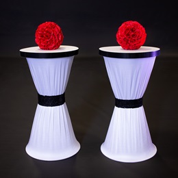 Tonight in White Tables With Flower Balls Kit (set of 2)