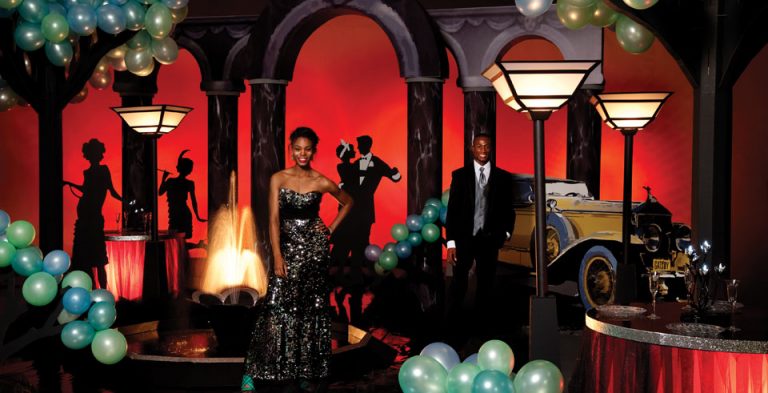 The Bee's Knees (aka Great Ideas for a 1920s Gatsby Prom Theme